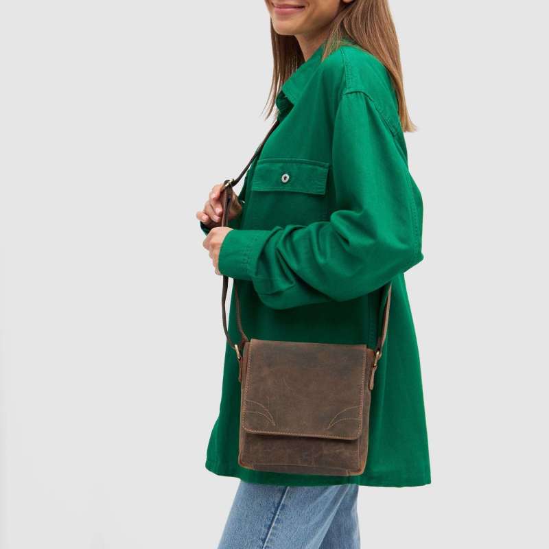 Sac en cuir véritable WILDERNESS - Sacoche à prix grossiste