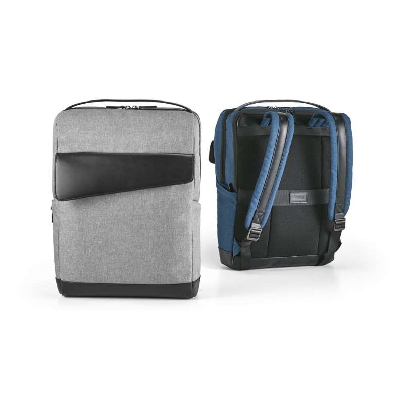 Mochila 18L com Compartimentos para Laptop - Mochila a preço grossista