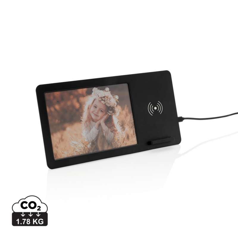 Photo frame with 5 Watts wireless charger - Photo frame at wholesale prices