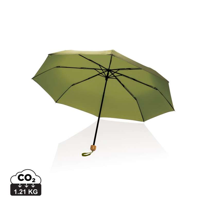 Mini parapluie 20.5 rPET 190T poignée bambou Impact AWARE - Accessoire recyclable à prix grossiste