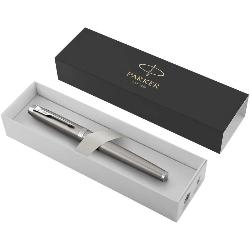 Bolígrafo roller elegante 13,8 cm plata a precios de mayorista - Bolígrafo Parker a precios de mayorista