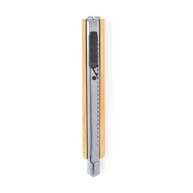 Cutter metálico con mango ergonómico 18 cm - Cortador a precios de mayorista