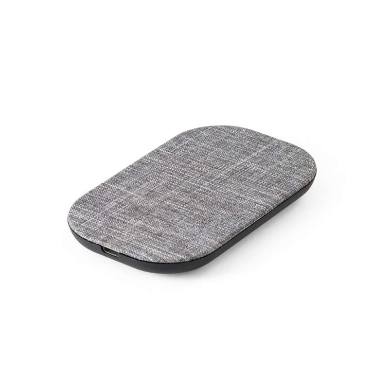 Trådlös laddare 10W i 100% rPET 100x62mm till grossistpris - Laddare till grossistpris