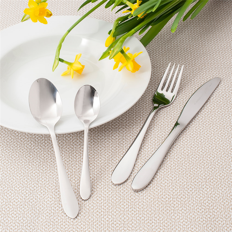 Set of 12 Soup Spoons - Covered at wholesale prices