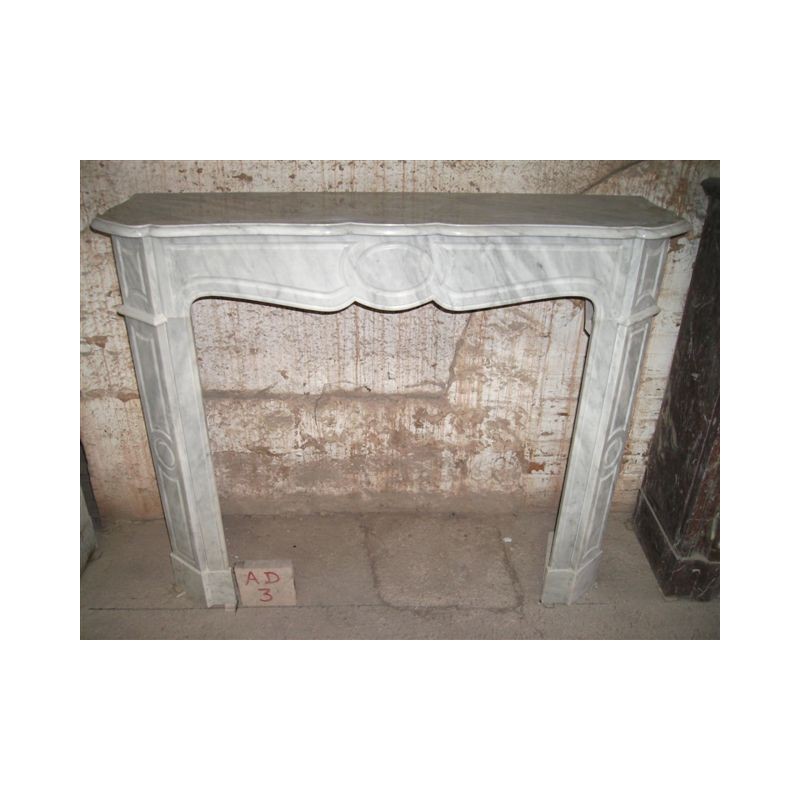 Louis Capucine antique mantel - Antique fireplace at wholesale prices